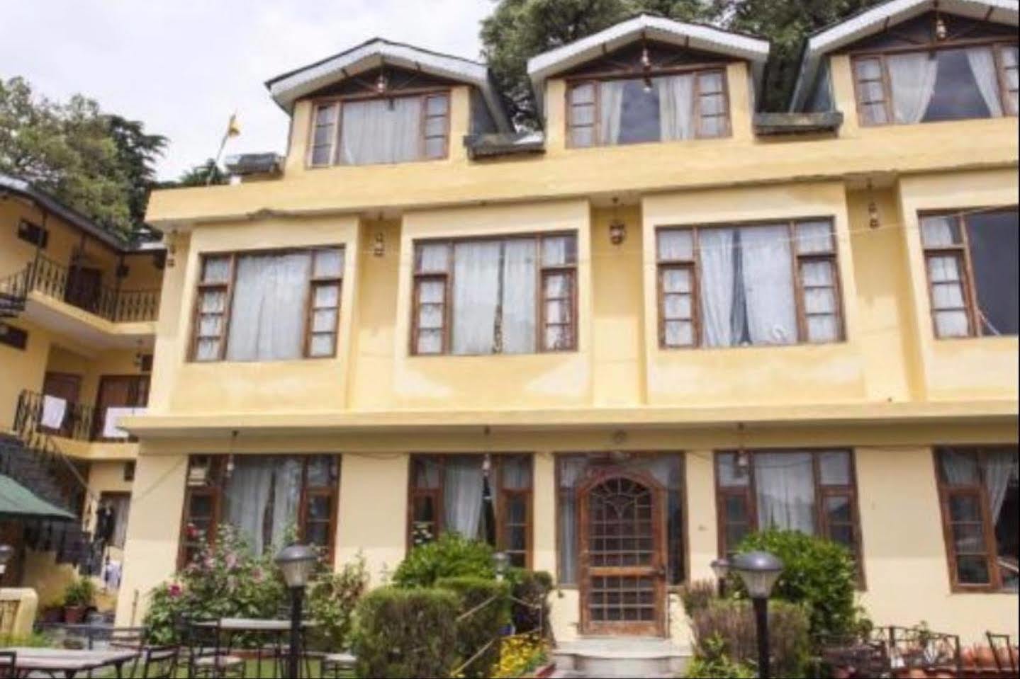 Sagrika Resort Dalhousie Extérieur photo